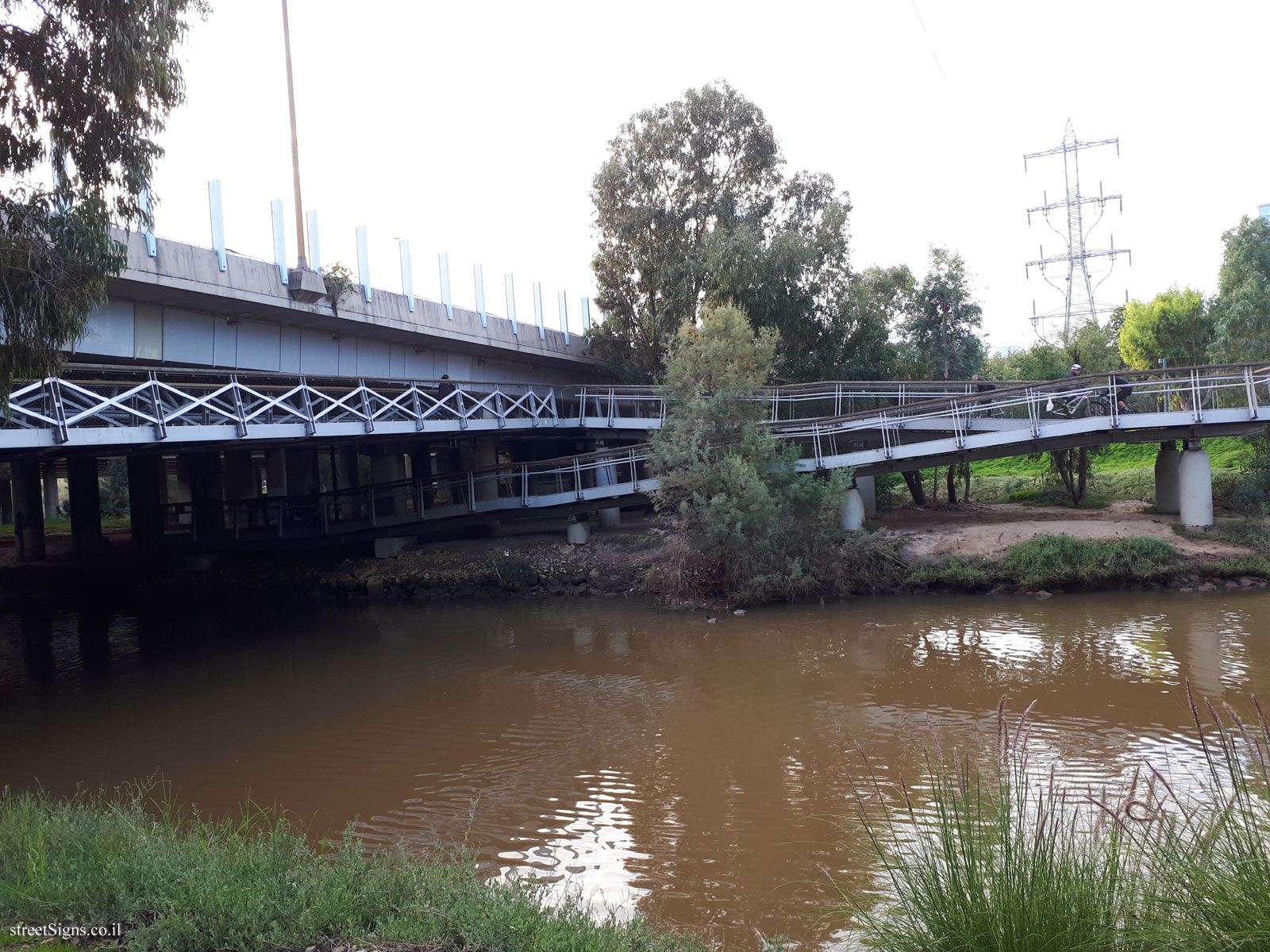 Tel Aviv - Rosh Tzipor Bridge