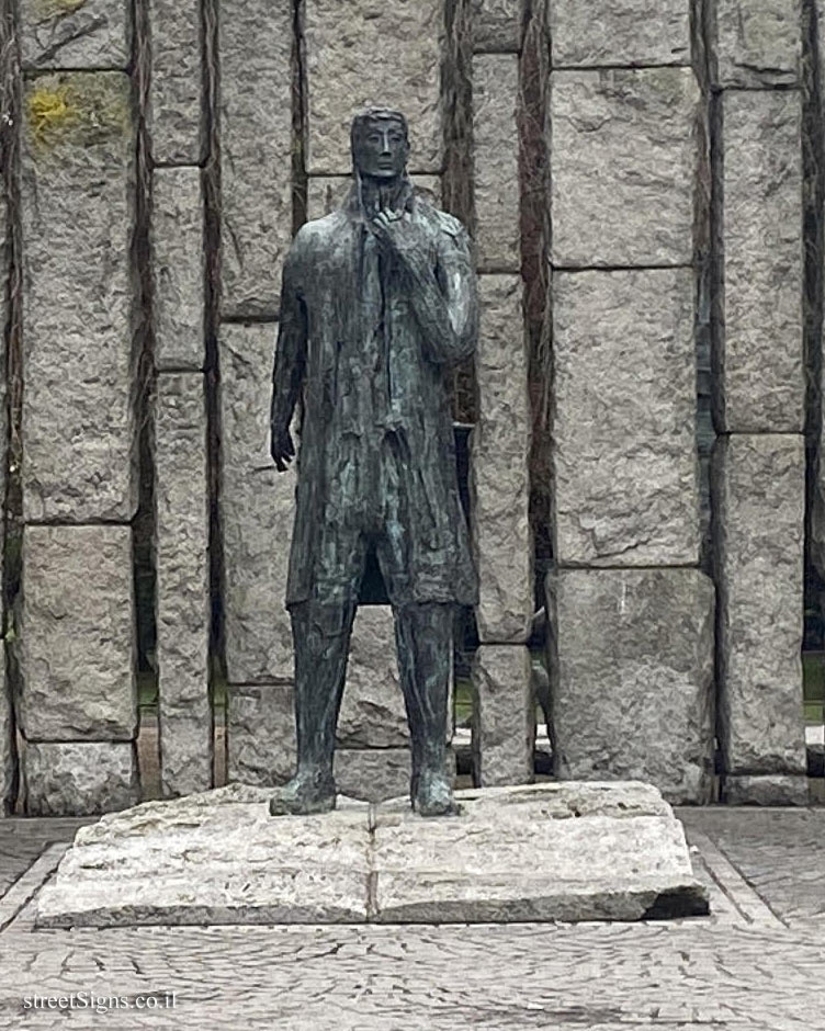 Dublin - A statue in memory of Wolfe Tone - 9 Merrion Row, Dublin 2, D02 V223, Ireland