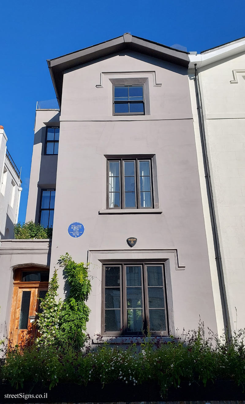 London - Commemorative plaque where the painter William Roberts lived - 14 St Mark’s Cres, London NW1 7TS, UK