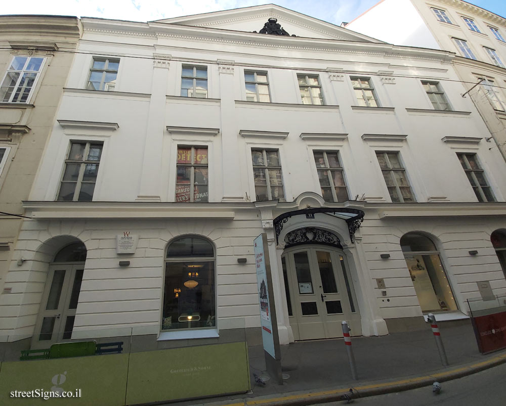 Vienna - A city introduces itself - Palais Eskeles - Dorotheergasse 11, 1010 Wien, Austria