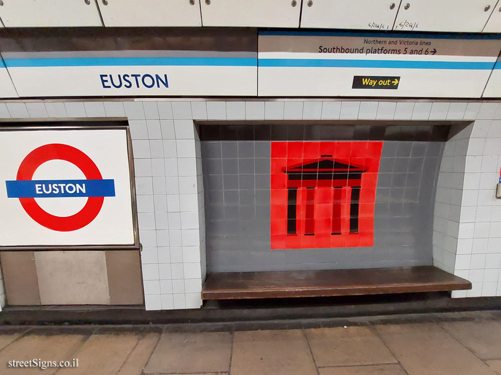 Euston Station - Euston Arch - Euston, London NW1 2DS, UK
