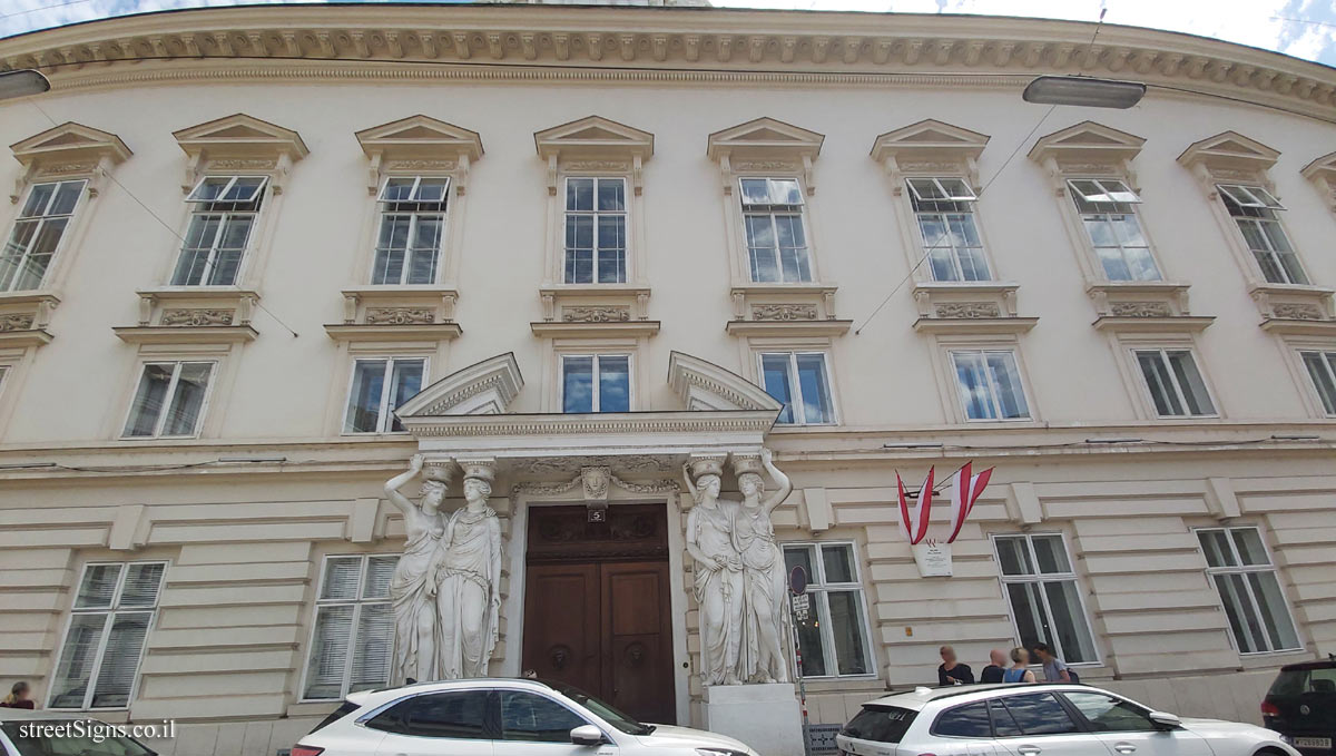 Vienna - A city introduces itself - Palais Pallavicini - Josefsplatz 5, 1010 Wien, Austria