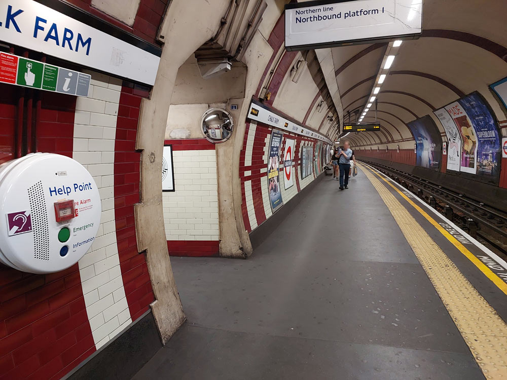 Chalk Farm tube station - Chalk Farm, Adelaide Rd, Chalk Farm, London NW3 2BP, UK