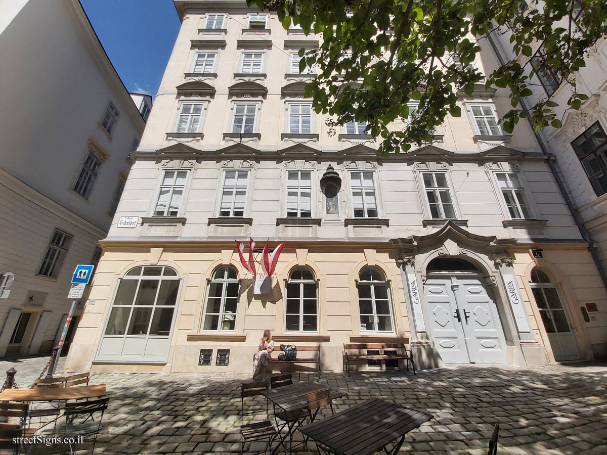 Vienna - A city introduces itself - The courtyard of the synagogue - Schulhof 6, 1010 Wien, Austria
