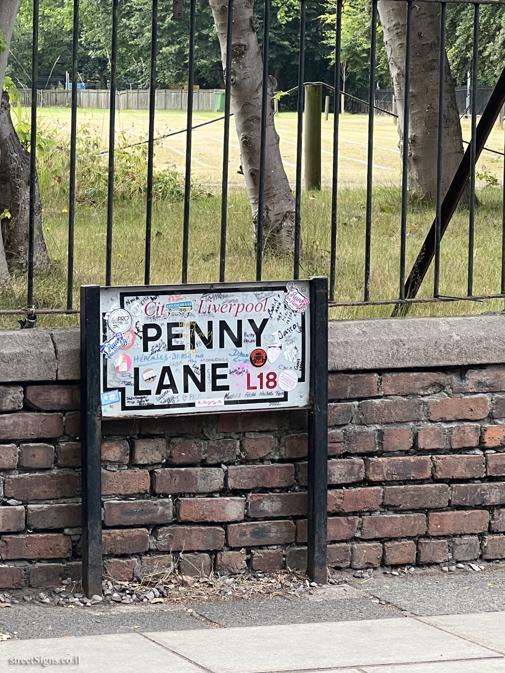 Liverpool - Penny Lane - Penny Lane, Liverpool L18 1HW, UK