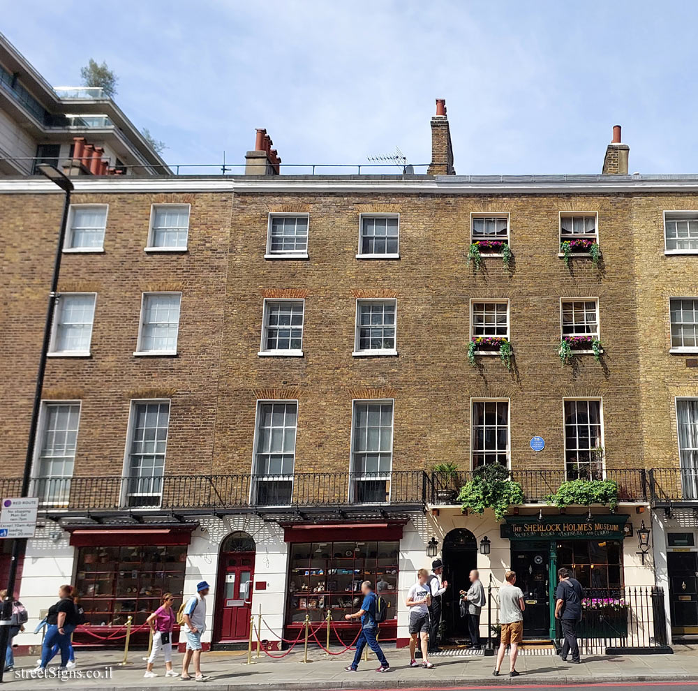 London - 221B Baker Street, the place of residence and work of Sherlock Holmes - 221 Baker St, London NW1 6XE, UK