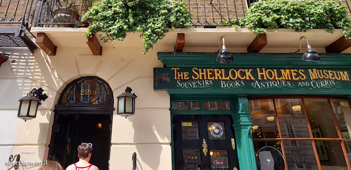 London - 221B Baker Street, the place of residence and work of Sherlock Holmes - 221 Baker St, London NW1 6XE, UK