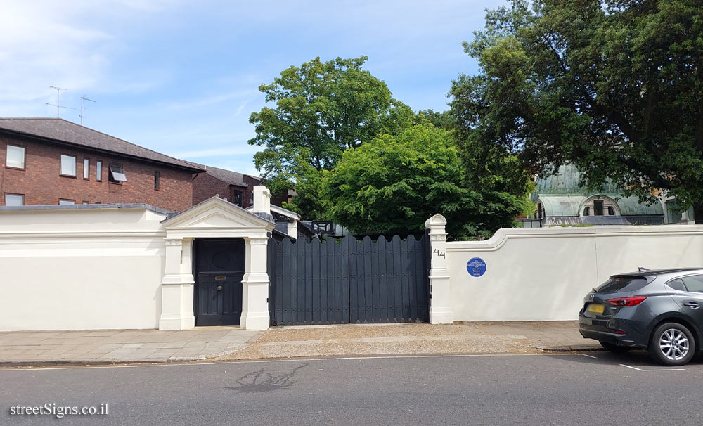 London - commemorative plaque at the place where the painter Lawrence Alma-Tadema lived - 44 Grove End Rd, London NW8 9NE, UK