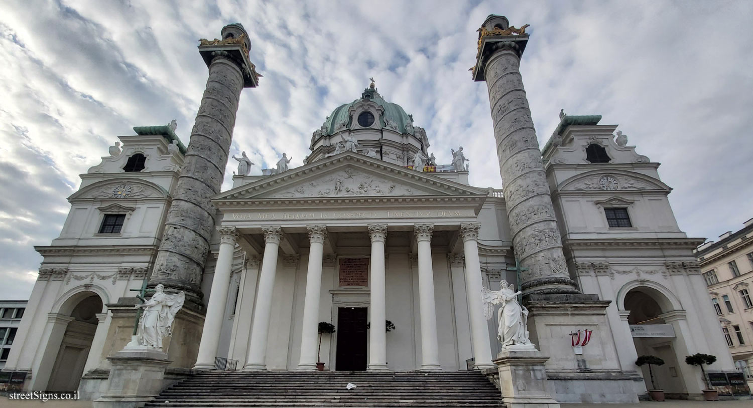 Vienna - A city introduces itself - Karlskirche - Karlsplatz 10, 1040 Wien, Austria