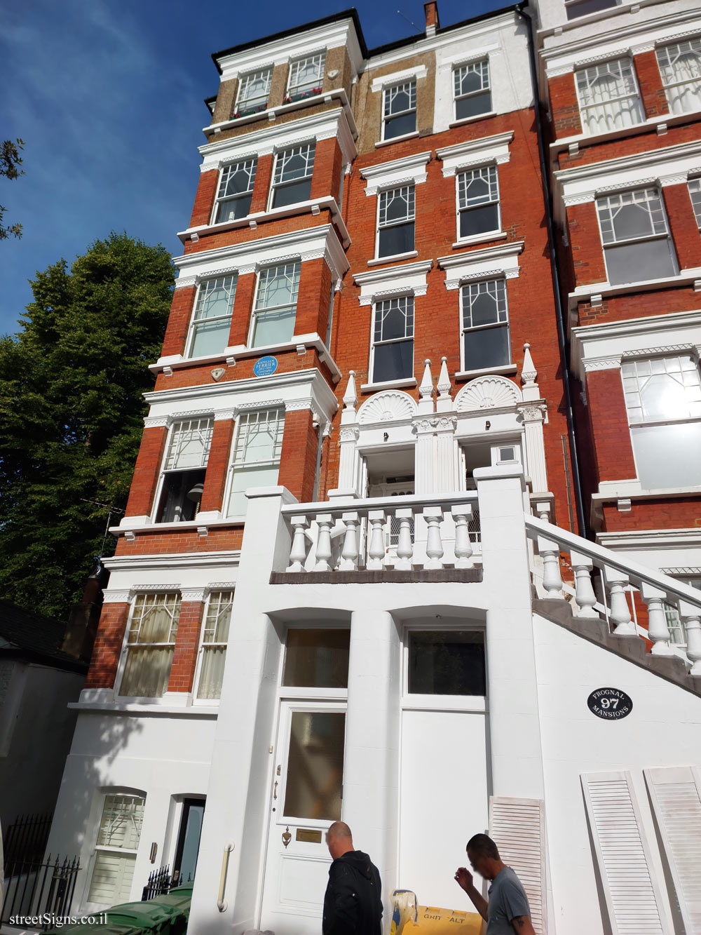 London - Commemorative plaque in the place where the singer Kathleen Ferrier lived - Frognal Mansions, 97 Frognal, London NW3 6XT, UK