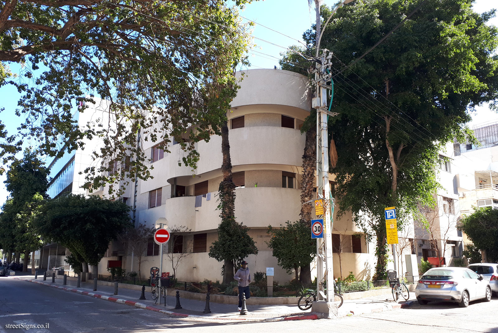 Tel Aviv - buildings for conservation - 60 Jehuda Halevi, 51 Mazeh