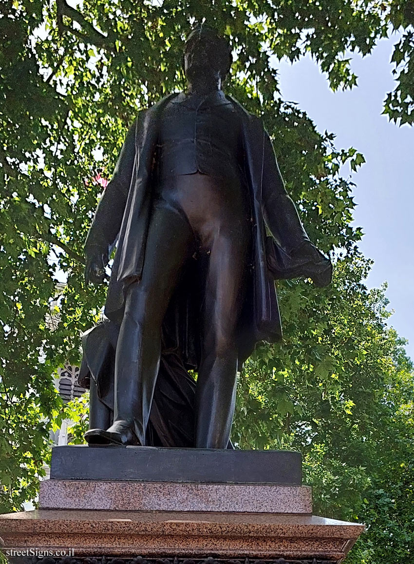 London - Statue of Robert Peel - Parliament Square, SW1, London, UK