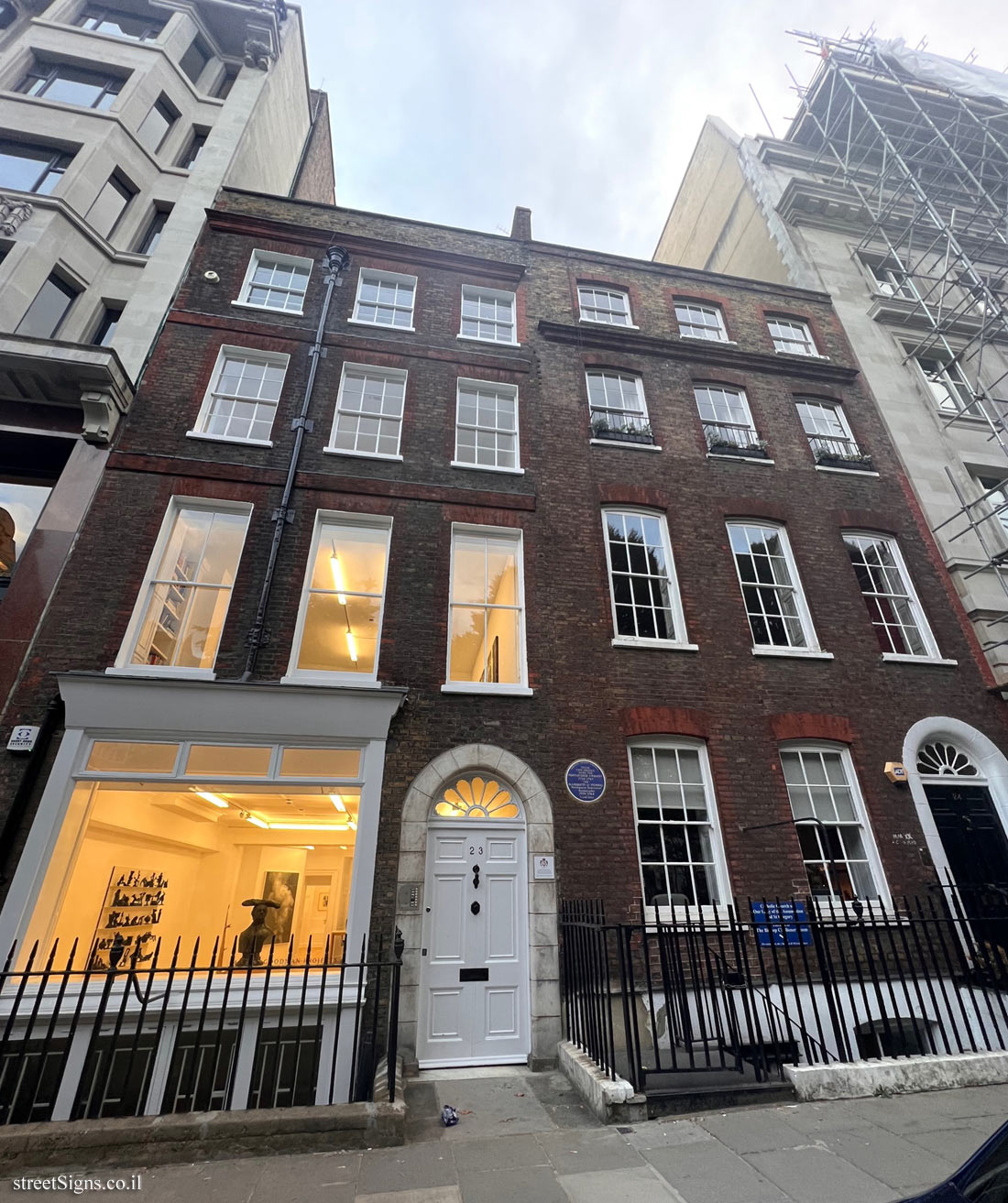 London - commemorative plaque in the place where the Portuguese embassy was in the 18th century - 23 Golden Square, London W1F 9JR, UK