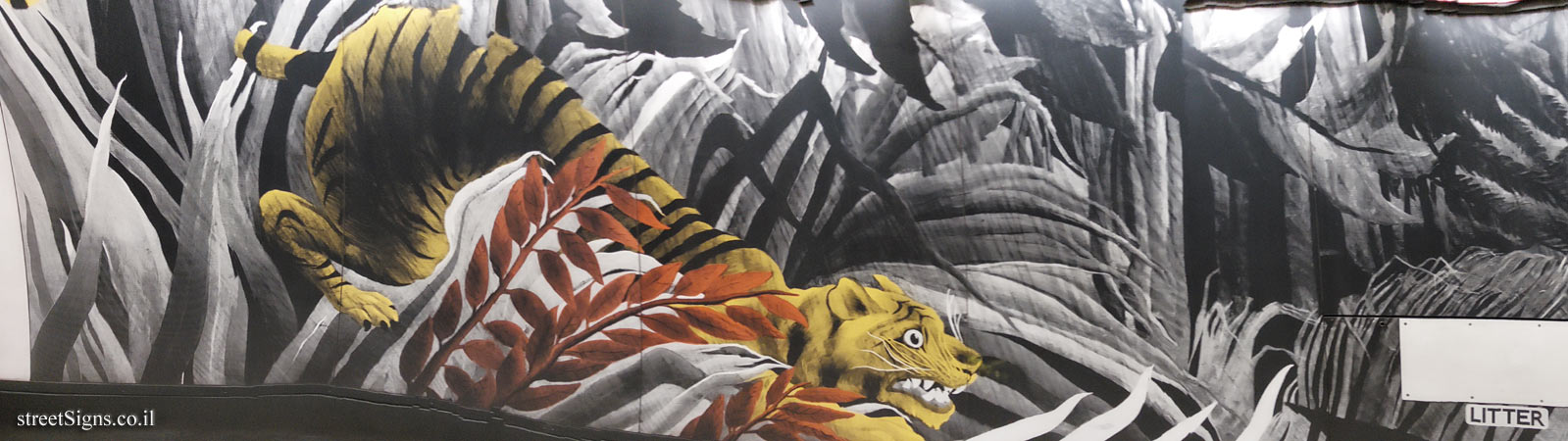 Charing Cross Subway Station - Interior of the station - Tiger in a Tropical Storm or Surprised! by Henri Rousseau- Trafalgar Square / Charing Cross Stn, London, UK