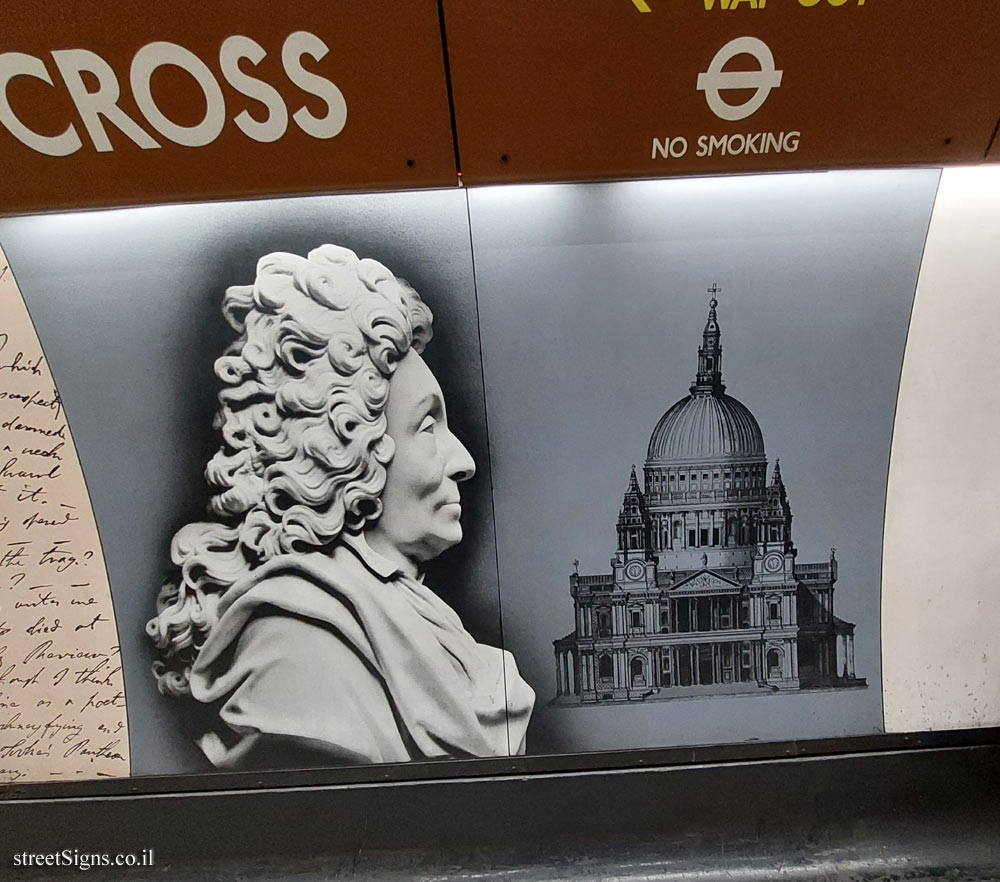 Charing Cross Subway Station - Interior of the station - Sir Christopher Wren and St Paul’s Cathedral - Trafalgar Square / Charing Cross Stn, London, UK