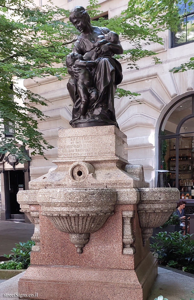 London - Drinking water fountain - La maternité - 2 Royal Exchange, London EC3V 3LF, UK