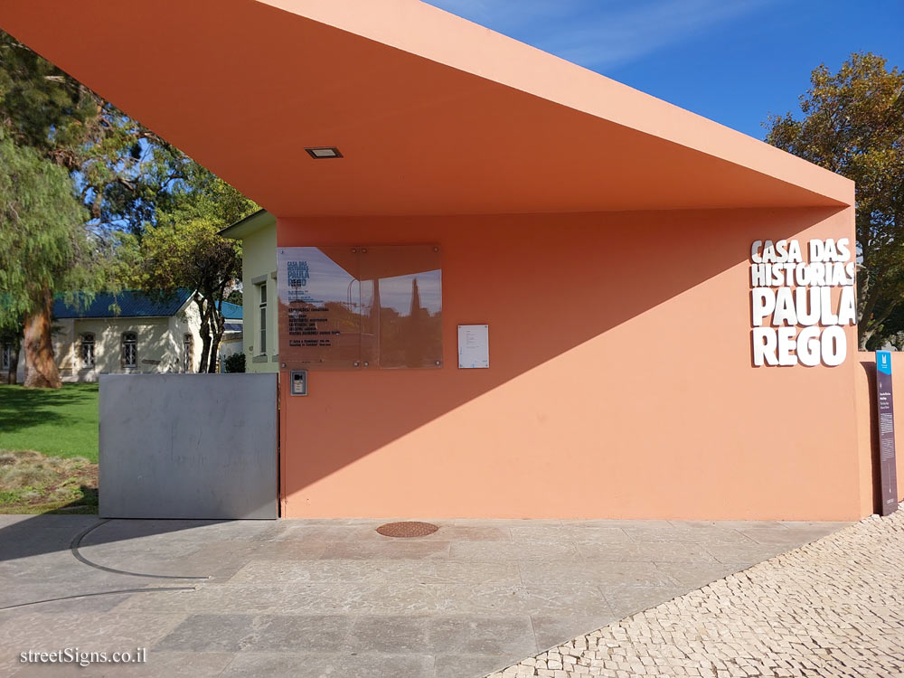 Cascais - Paula Rego’s house of stories - Avenida Republica frent.Estrada Casa, 2750-642 Cascais, Portugal