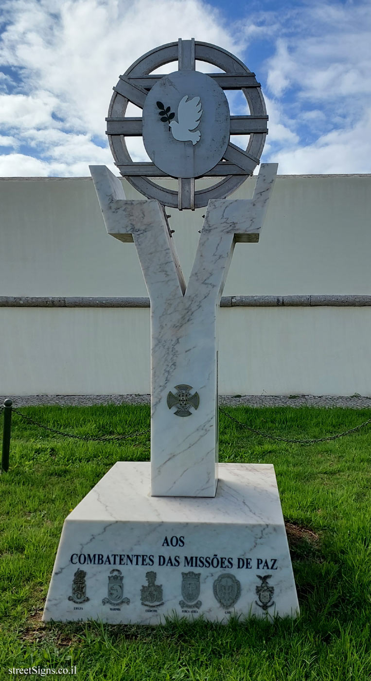 Lisbon - Monument to the peace mission fighters - Av. Brasília S/N, 1400-038 Lisboa, Portugal