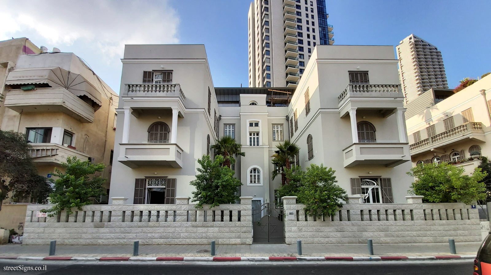 Tel Aviv - buildings for conservation - 8 Yehuda Halevi