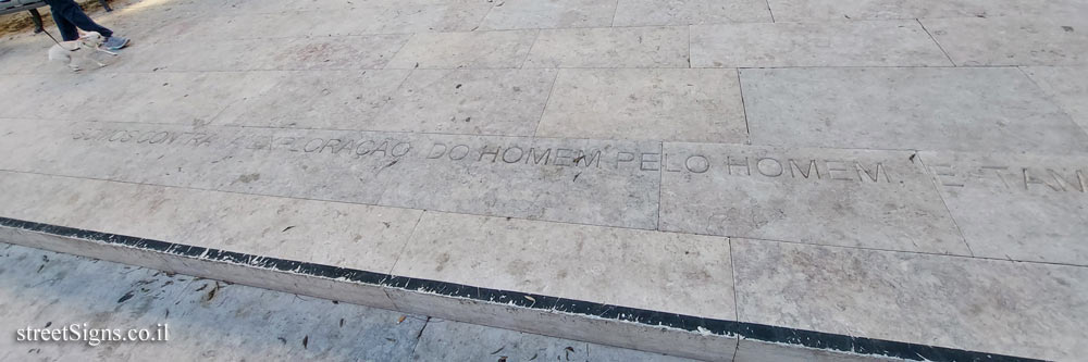 Lisbon - Commemorative plaque for Adelino Amaro da Costa - Largo Adelino Amaro da Costa 2, 1100-535 Lisboa, Portugal