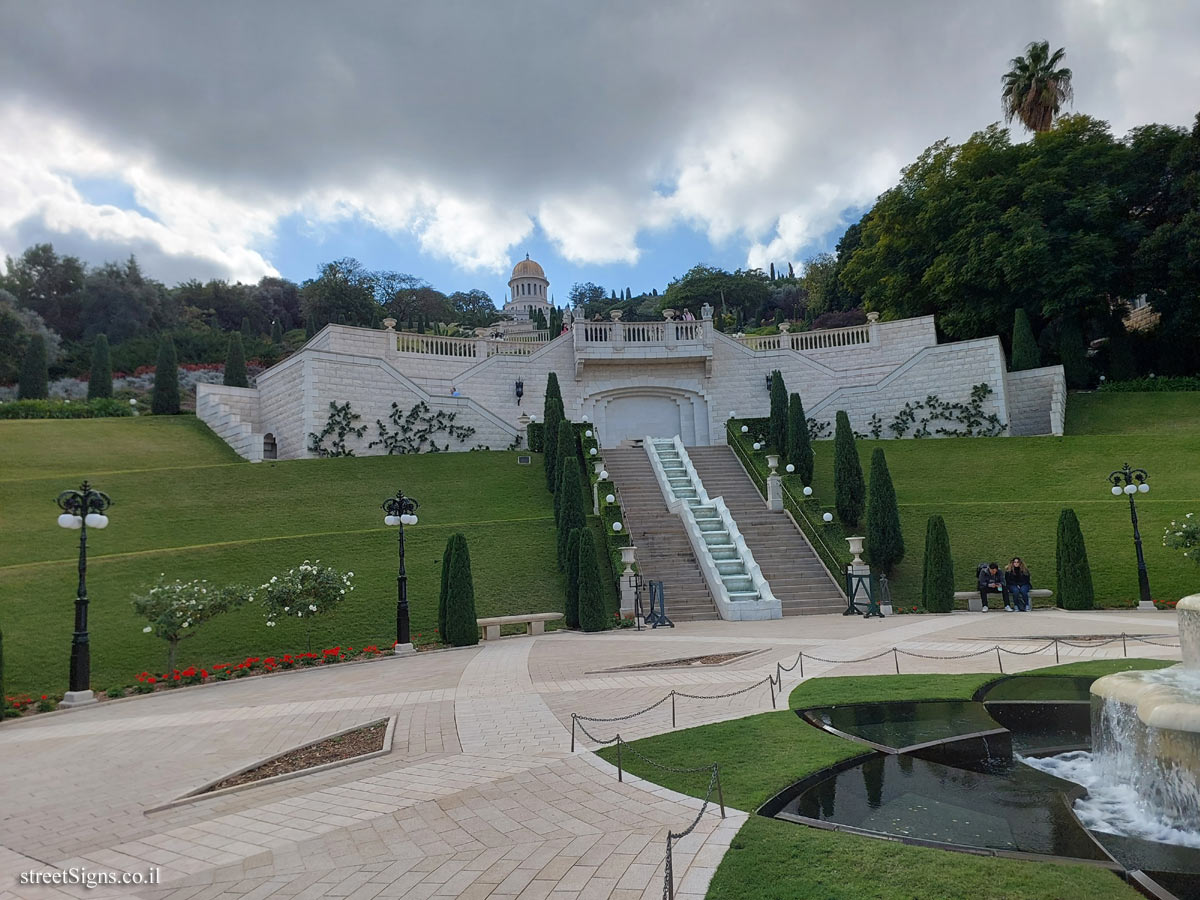 Haifa - world heritage site - the Baha’i gardens and temple - Bahá’í Gardens Haifa (Bahá’í Holy Place), HaGefen St 21, Haifa, Israel