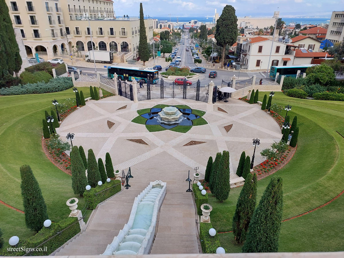 Haifa - world heritage site - the Baha’i gardens and temple - Bahá’í Gardens Haifa (Bahá’í Holy Place), HaGefen St 21, Haifa, Israel