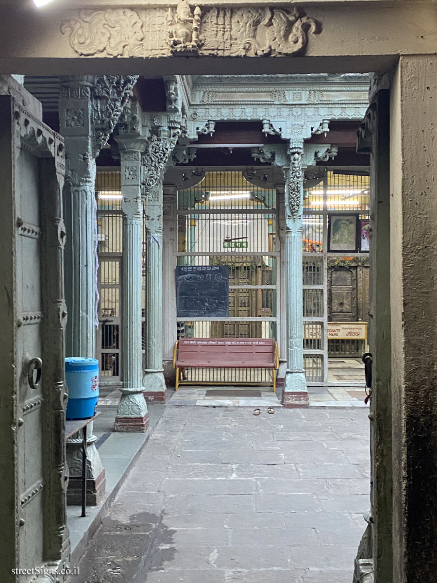 Ahmedabad - World Heritage City - 150 year old building - 722, Relief Rd, Old City, Zaveriwad, Kalupur, Ahmedabad, Gujarat 380001, India