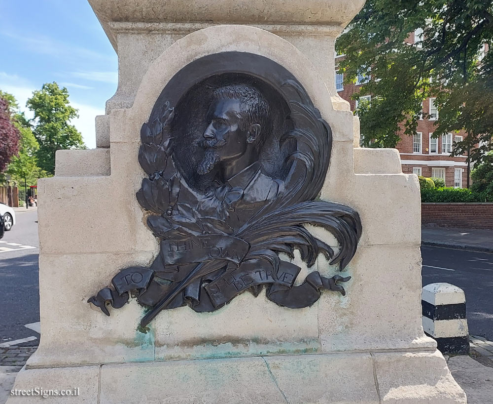 London - Monument commemorating the sculptor Edward Onslow Ford - 38 Grove End Rd, London NW8 9NE, UK