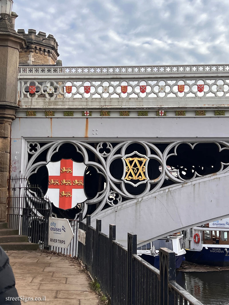 York - Lendal Bridge