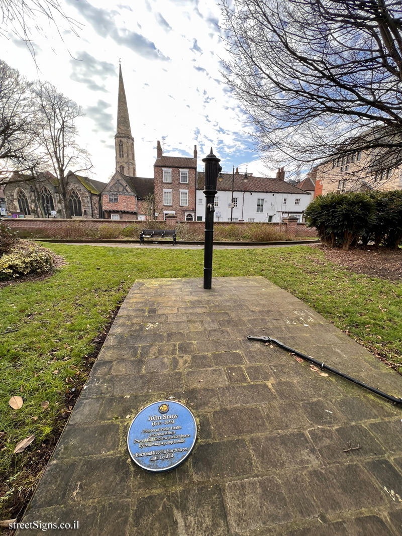 York - the street where the doctor Jon Snow lived as a child - 31 North St, York YO1 6JD, UK