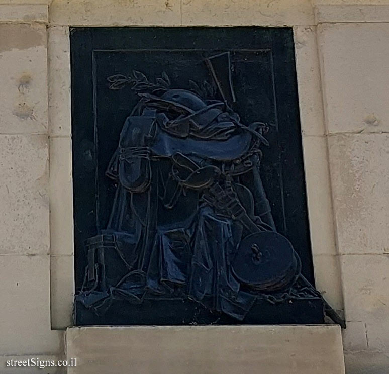 London - Guards Division Memorial - 69 Horse Guards Rd, London SW1A 2BJ, UK