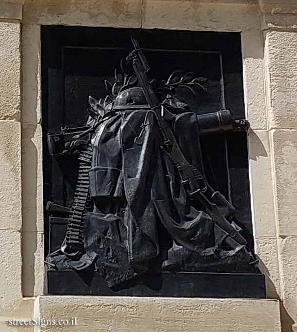 London - Guards Division Memorial - 69 Horse Guards Rd, London SW1A 2BJ, UK