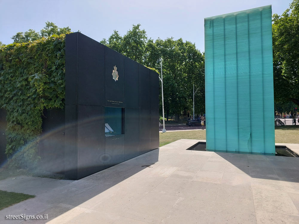 London - National Police Memorial - 36 Whitehall, London SW1, UK