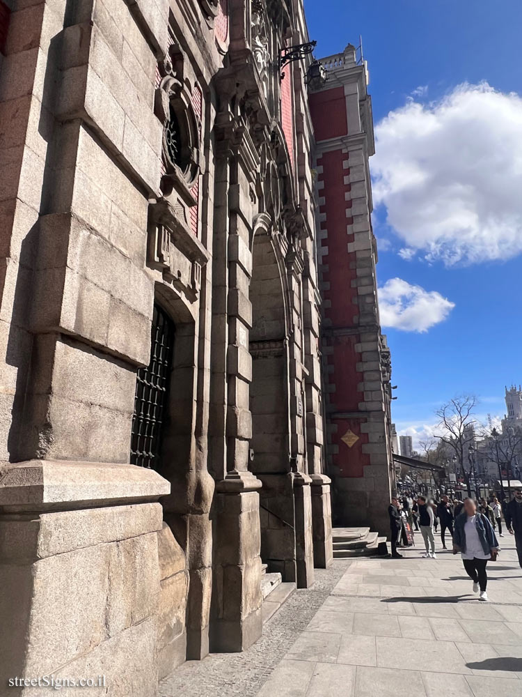 Madrid - the church that playwright Lope de Vega joined - C. de Alcalá, 45, 28014 Madrid, Spain