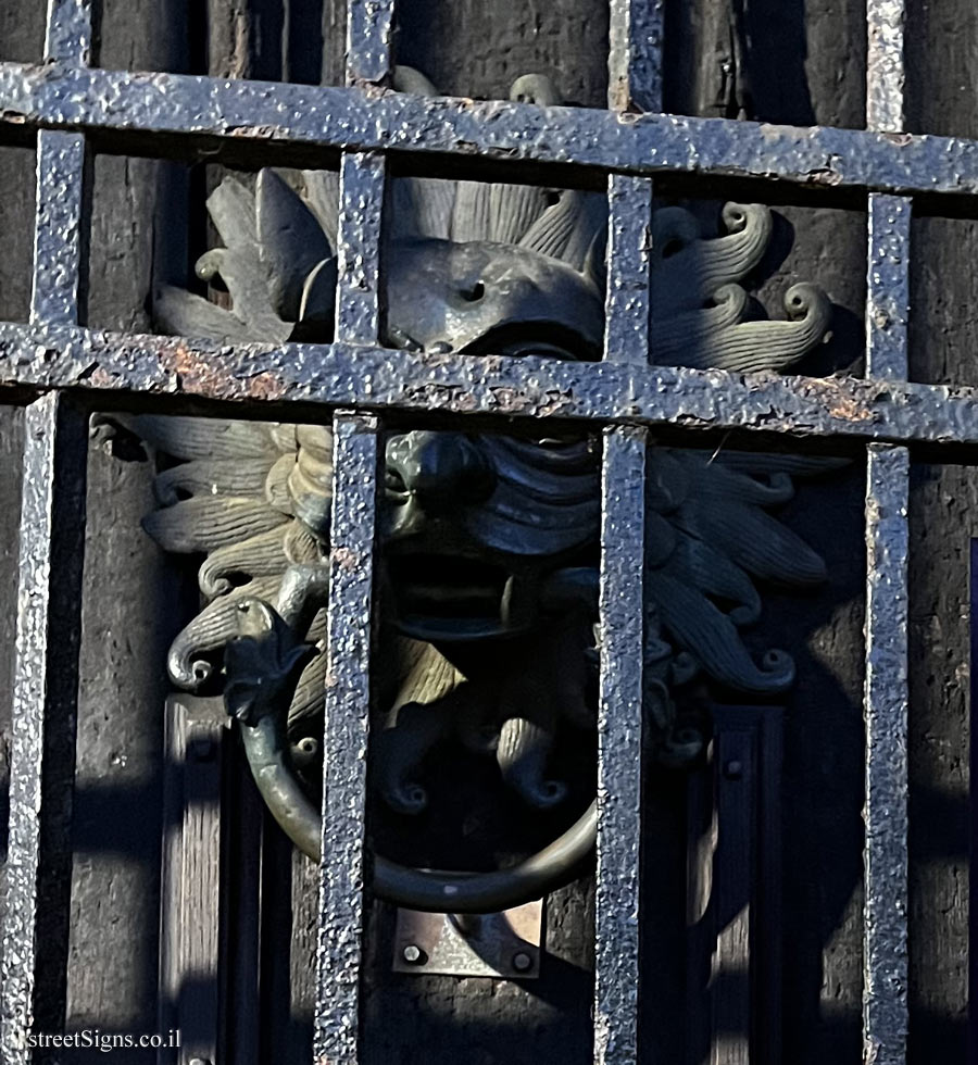 Durham - Durham Cathedral - The Sanctuary Knocker - The College, Durham DH1 3EQ, UK