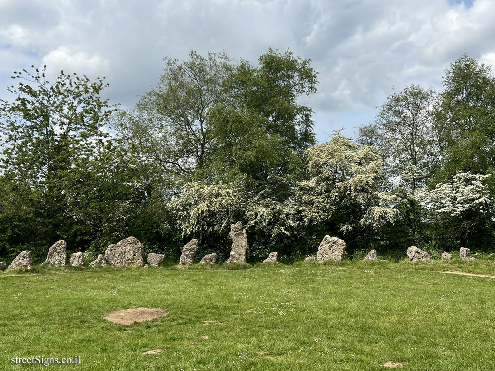 Chipping Norton - Rollright Stones - King’s Men stone circle