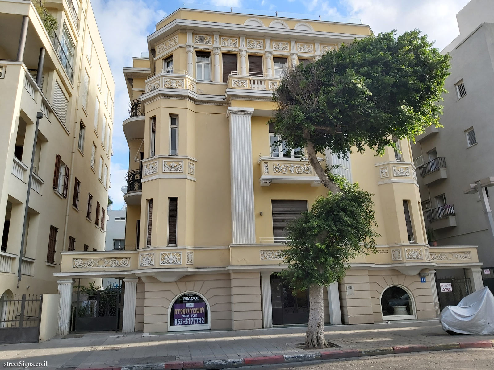 Tel Aviv - buildings for conservation - 11 Allenby