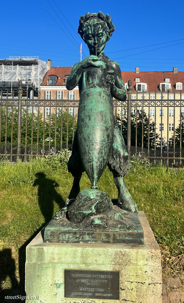 Copenhagen - "Wine sucking Satyr" outdoor sculpture by Louis Hasselriis - Nørre Voldgade 3, 1358 København, Denmark
