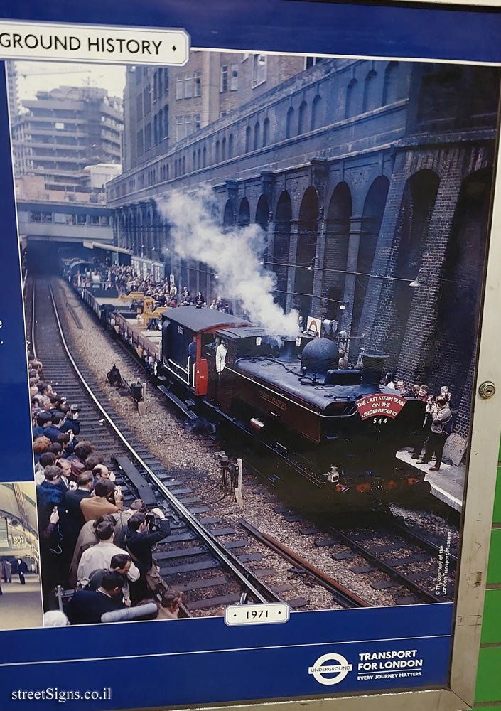 London -  London Underground History - Our heritage: Trains