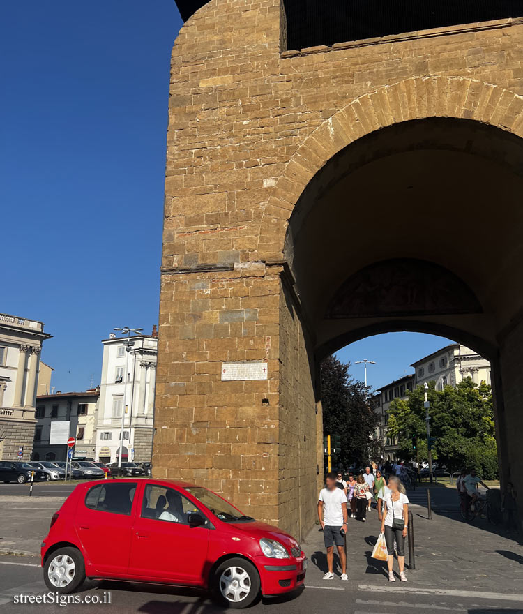 Florence - Porta alla Croce - Piazza Cesare Beccaria, 6, 50121 Firenze FI, Italy