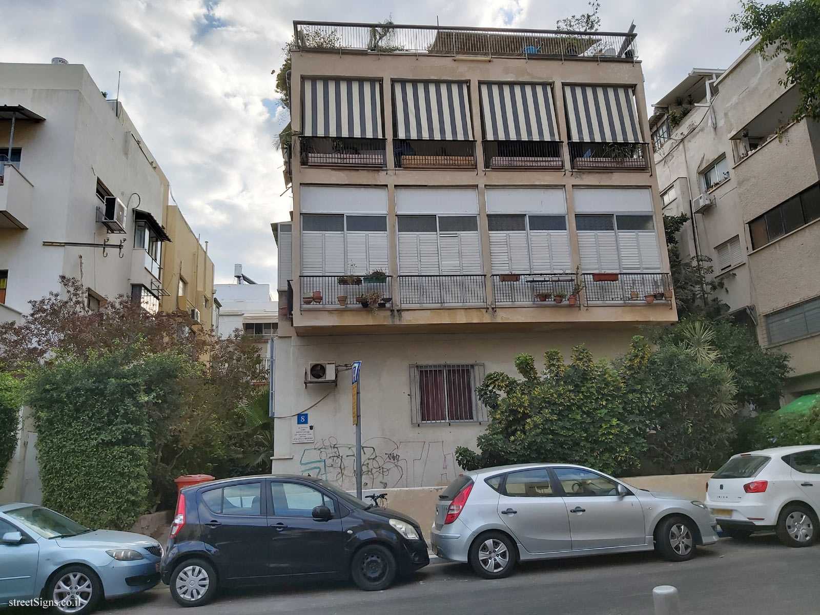 The house of Avraham Broides - Shmaryahu Levin St 8, Tel Aviv-Yafo, Israel