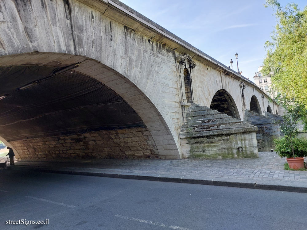 Paris - Marie Bridge - Pont Marie, 75004 Paris, France