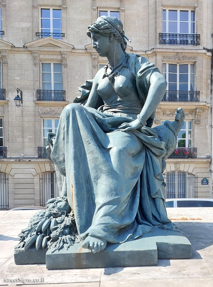 Paris - Musée d’Orsay - "South America" outdoor sculpture by Aimé Millet - 5 Rue de la Légion d’Honneur, 75007 Paris, France