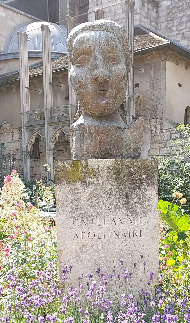 Paris-"Poetry" an outdoor sculpture by Pablo Picasso dedicated to Guillaume Apollinaire - Square Laurent-Prache, 1 Pl. Saint-Germain des Prés, 75006 Paris, France