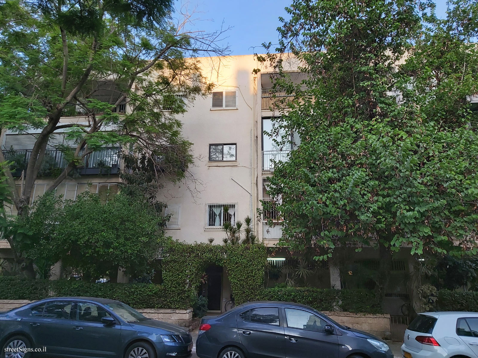 The house of Levin Kipnis - Brandeis St 3, Tel Aviv-Yafo, Israel