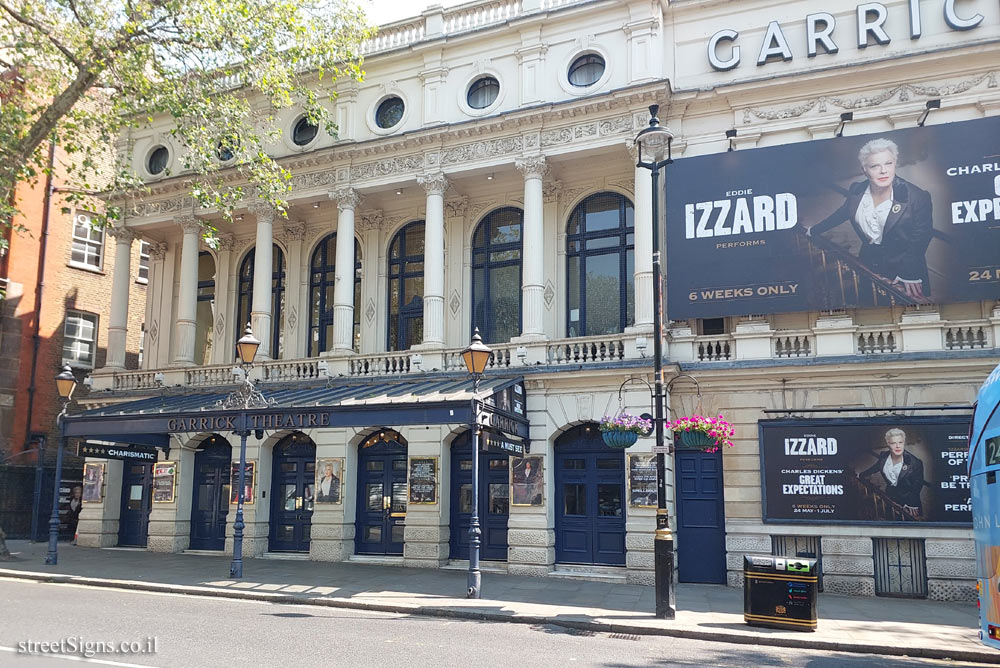 London - Commemorative plaque at the Garrick Theatre - 2 Charing Cross Rd, London WC2H 0HH, UK