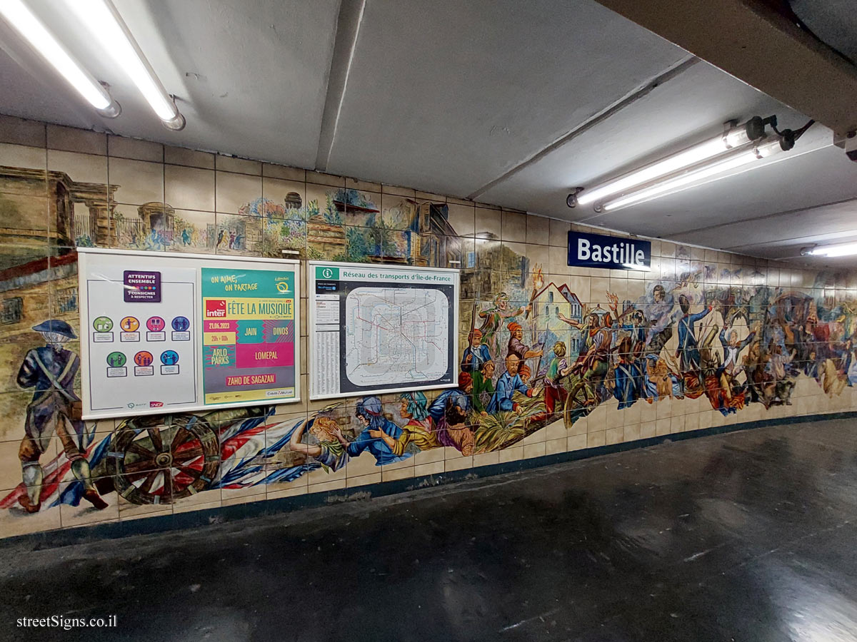 Paris - Bastille metro station - interior of the station - Bastille, 75012 Paris, France