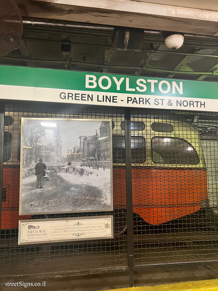 Boston - Boylston subway station - Boylston, Boylston St &, Tremont St, Boston, MA 02116, USA