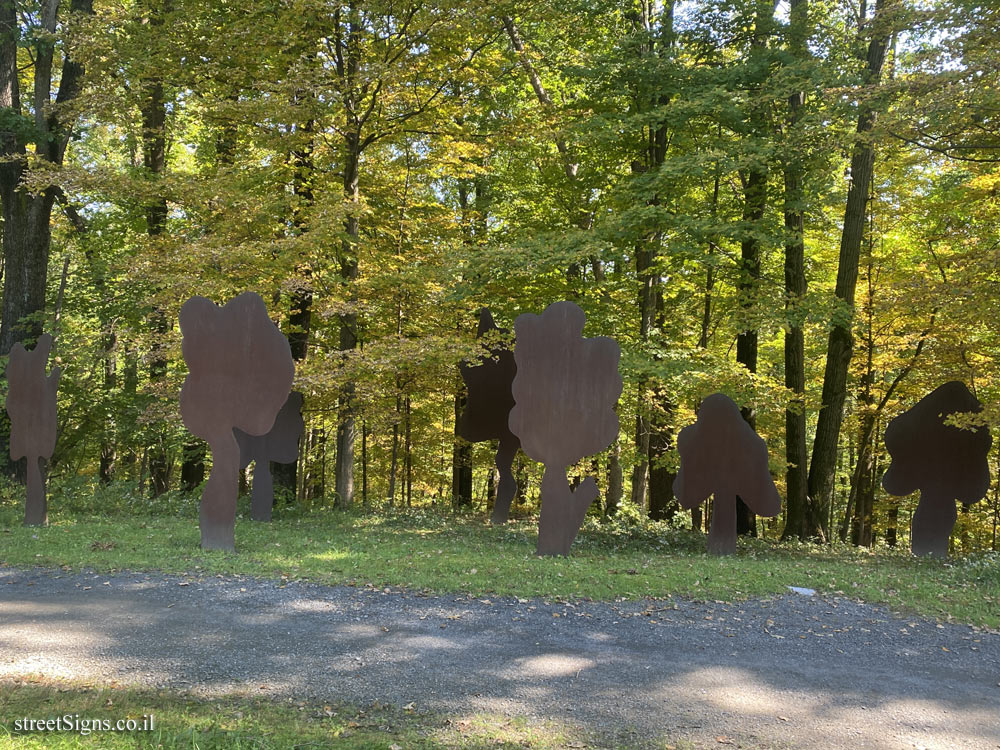 Mountainville, NY - Eight Positive Trees - Outdoor sculpture by Menashe Kadishman - CW9R+R9 Mountainville, NY, USA