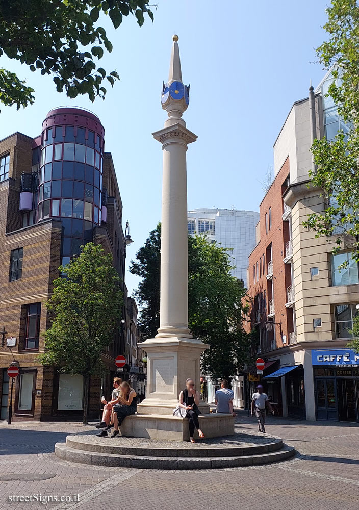 London - The sundial at Seven Dials - Seven Dials, London WC2H 9HA, UK